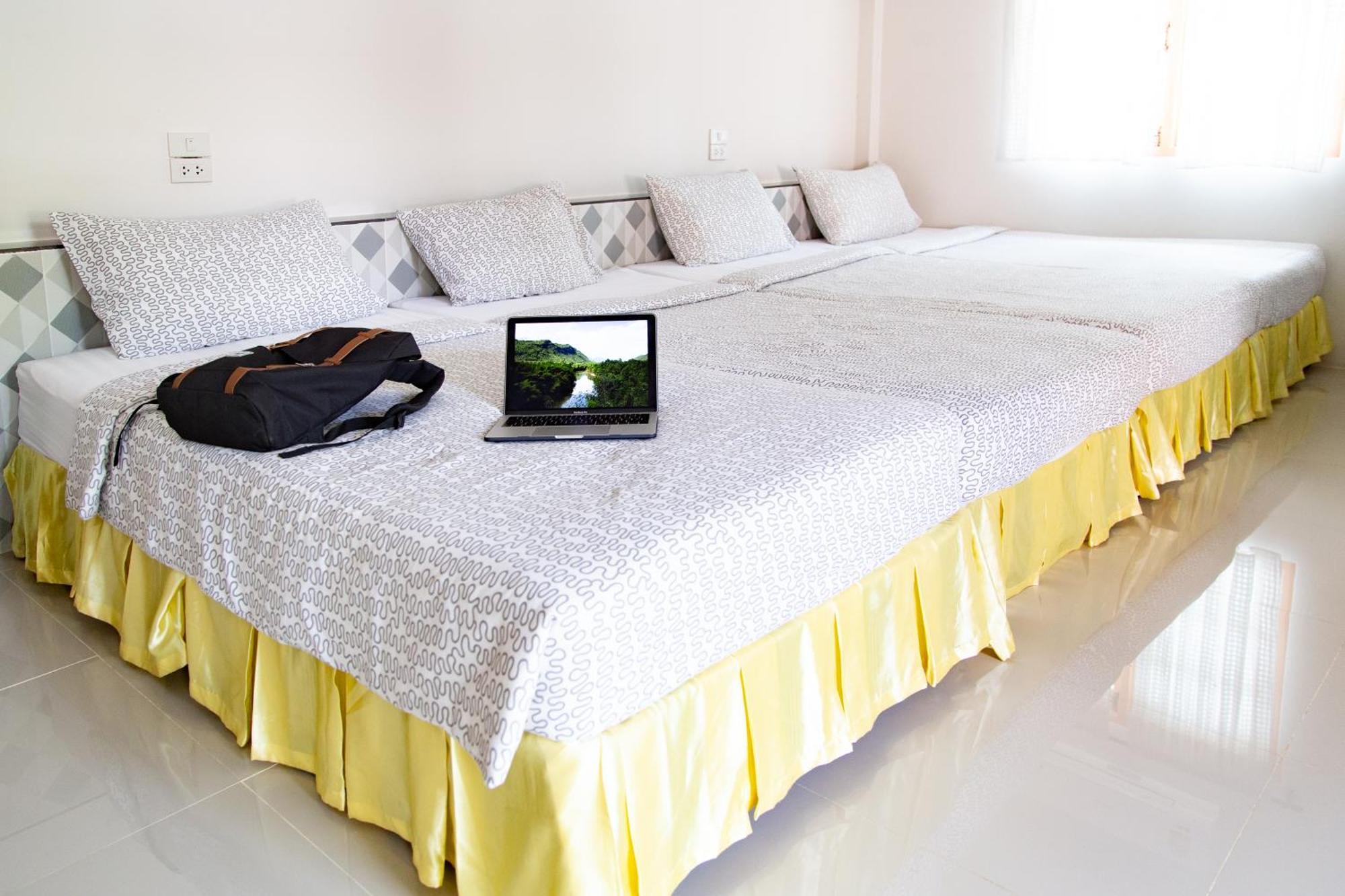Baanpufa Resort Ban Huai Maenam Noi Pokoj fotografie